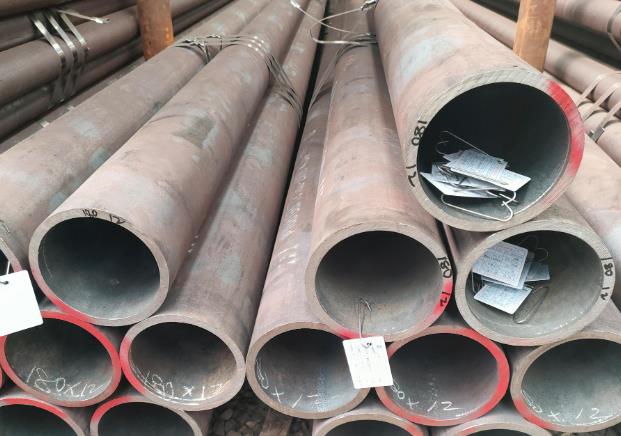 山東厚壁無縫鋼管具有高強(qiáng)度、高剛度的無縫鋼管